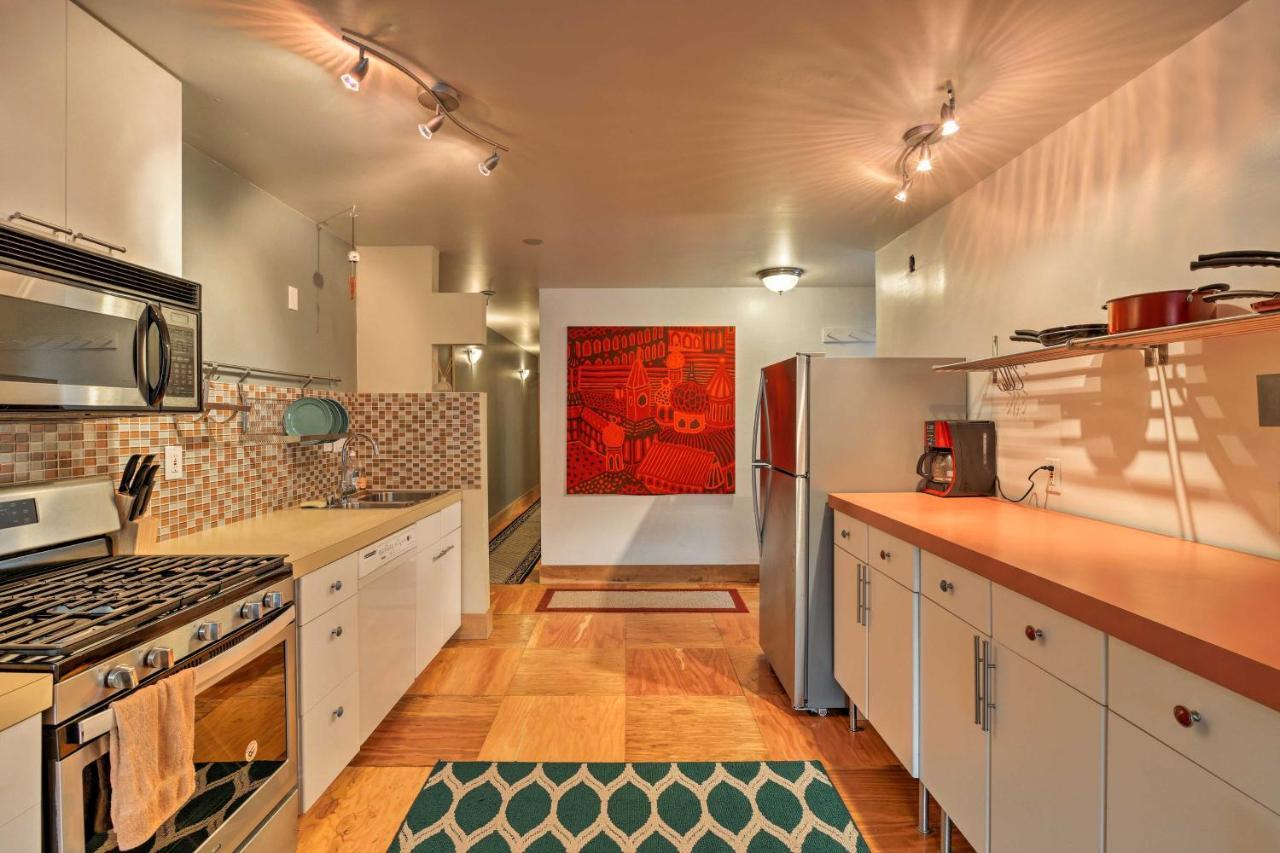Central Anchorage Condo, Walk To Town And Coast! Екстер'єр фото